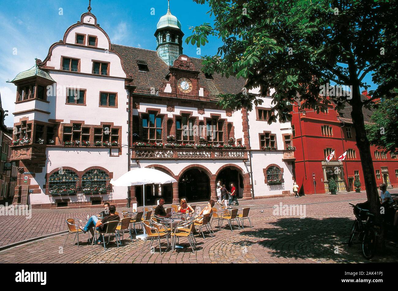 Neues Rathaus am Rathausplatz in Freiburg, Deutschland Verwendung