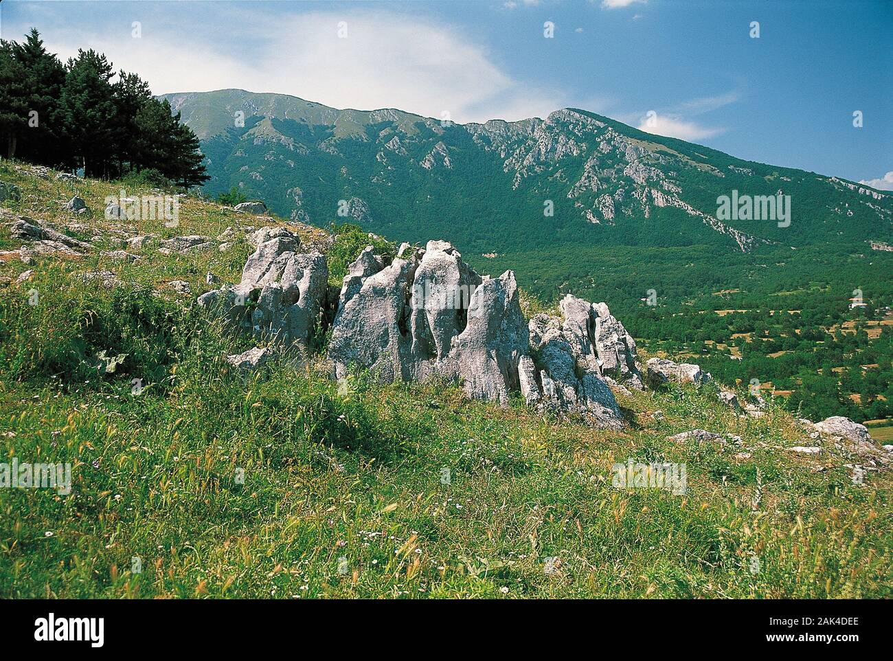 Blick auf die Monti del Matese, Italienisch | Verwendung weltweit Stockfoto