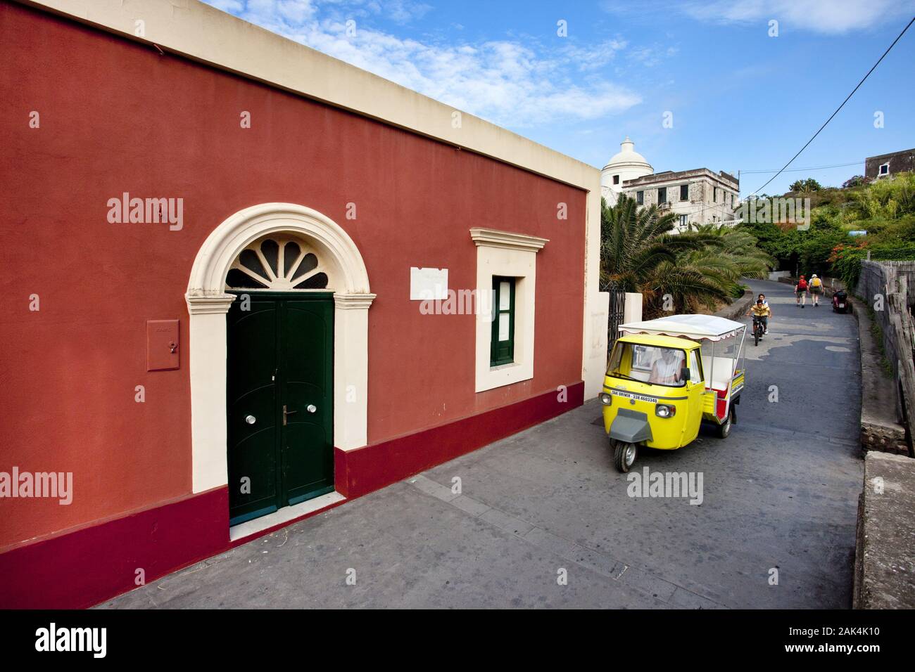 Insel Stromboli: 'Casa Ingrid' in Stromboli-Stadt, Drehort ist für tromboli' mit Ingrid Bergmann und Regisseur Roberto Rossellini, Sizilien, Italien | u Stockfoto