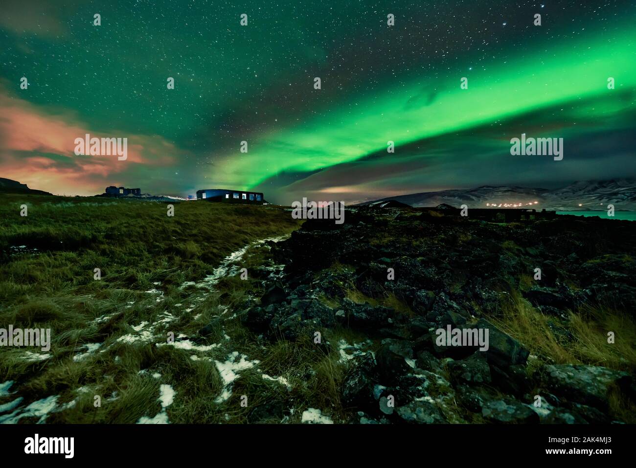 Aurora Borealis Hvalfjordur Beach, Island Stockfoto