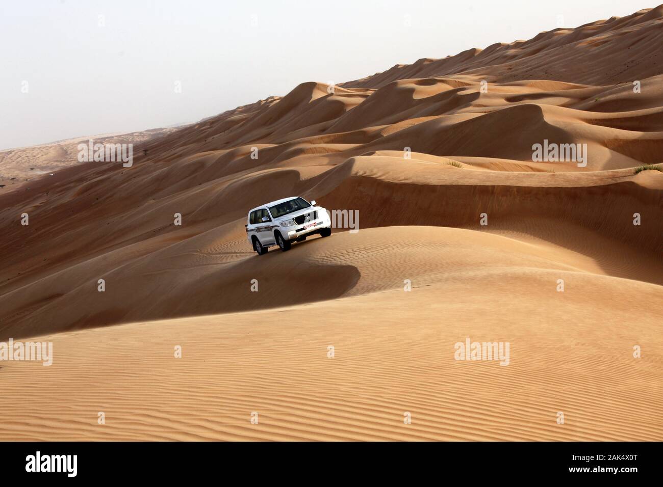 Sultanat Oman: Dune Bashing in der wahiba Wueste, Dubai | Verwendung weltweit Stockfoto