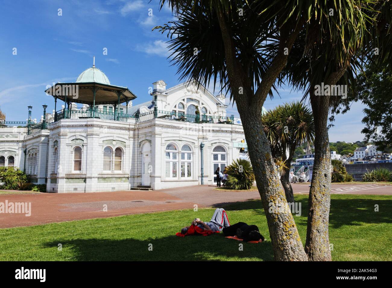 Torquay Pavillon: frueher Konzerthalle", "heute" Pavillon Einkaufszentrum, Suedengland | Verwendung weltweit Stockfoto