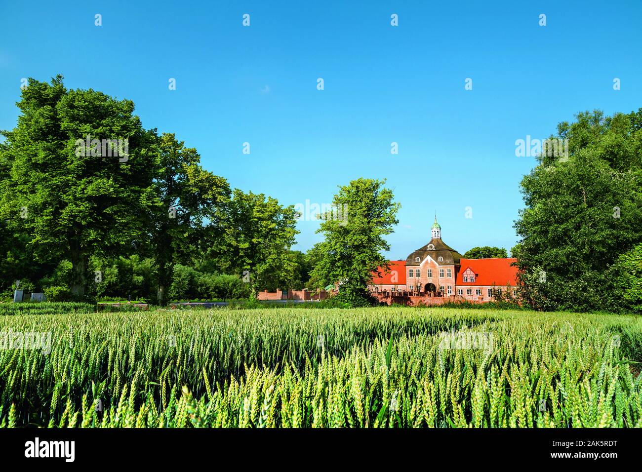 Neustadt Kultur Gut Hasselburg, bekannt als Drehort der Serie "Das