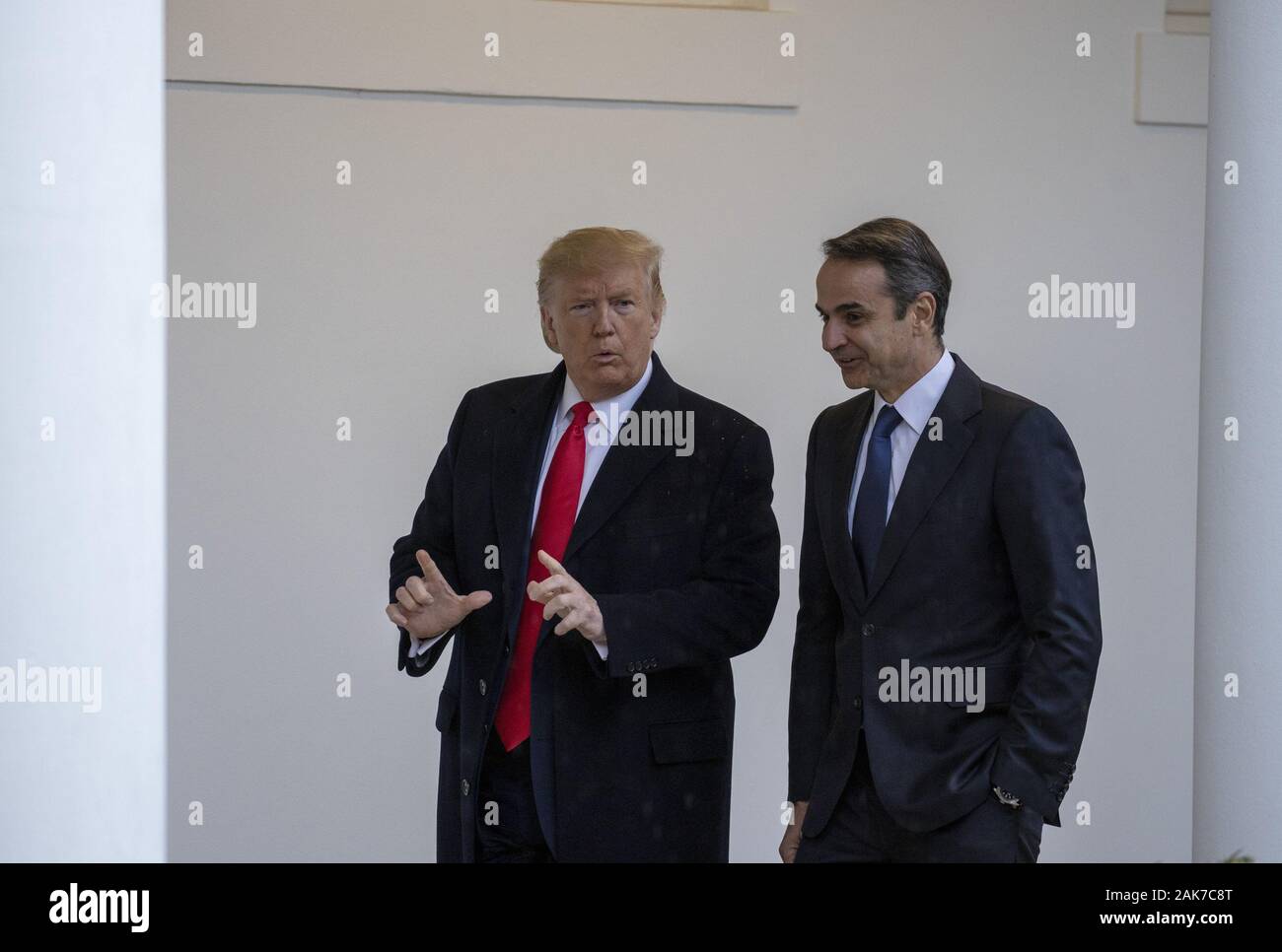 Washington, United States. 07 Jan, 2020. Präsident Donald Trump und Premierminister von Griechenland Kyriakos Mitsotakis im Weißen Haus in Washington, DC am Dienstag, 7. Januar 2020. Foto von Tasos Katopodis/UPI Quelle: UPI/Alamy leben Nachrichten Stockfoto