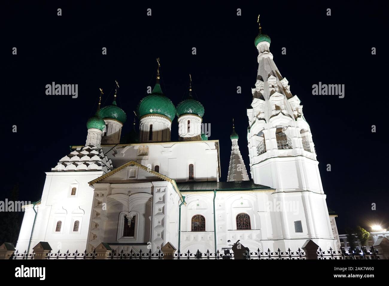 Die erste Kirche in Jaroslawl zu St Elia widmet, wie es auf dieser Saint fest, dass Jaroslaw der Weise den Bären erschlagen und eroberten das Gebiet wurde Stockfoto