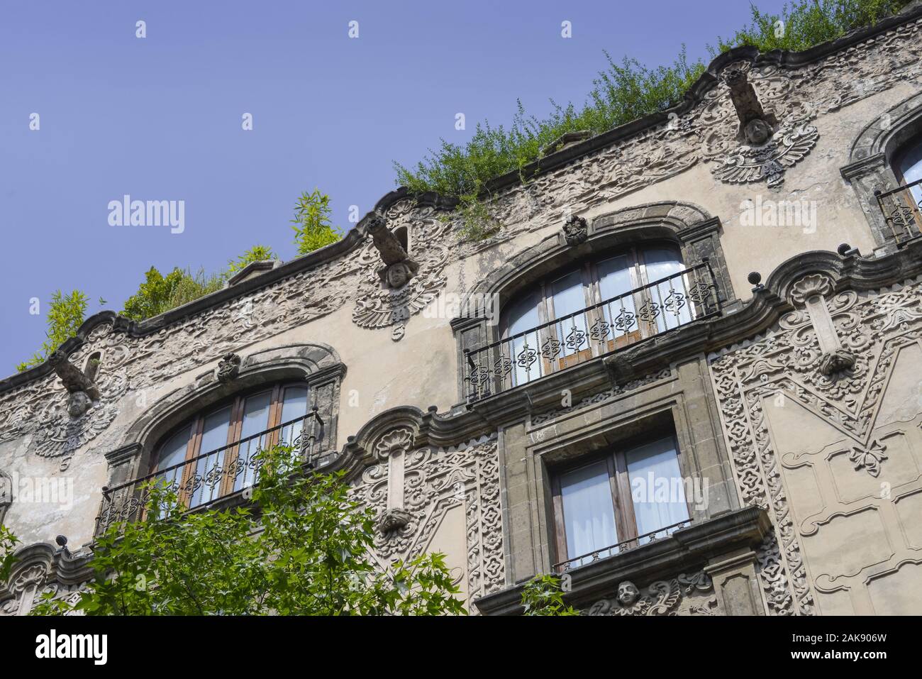 Fassade Hotel Hampton Inn & Suites, Mexiko Stadt, Mexiko Stockfoto