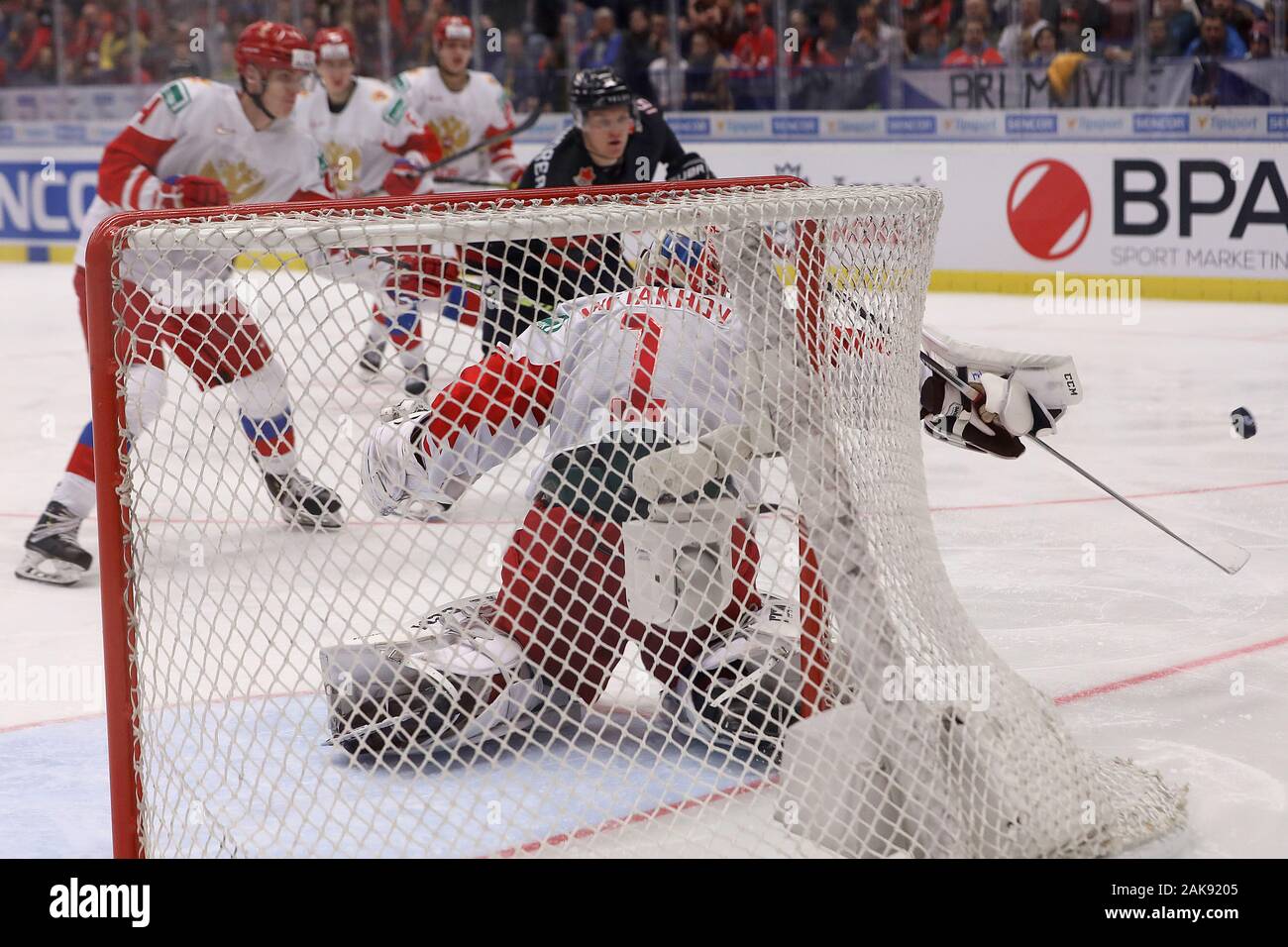 Torhüter Amir Miftakhov (RUS) in Aktion während der 2020 IIHF World Junior Eishockey WM Finale zwischen Russland und Kanada in Ostrava, Stockfoto