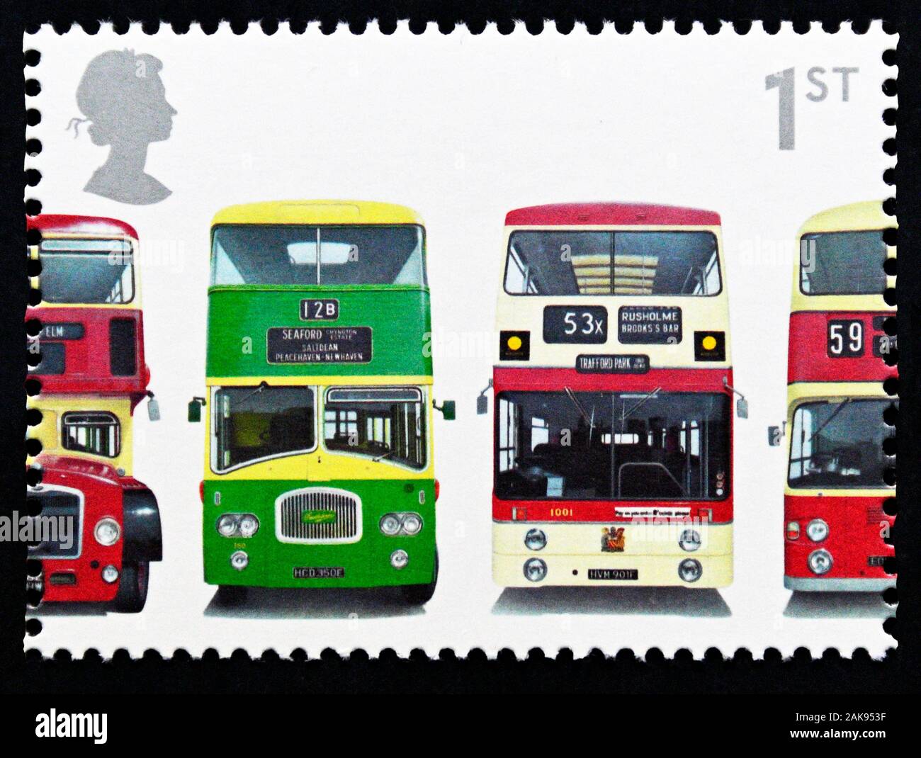 Briefmarke. Großbritannien. Königin Elizabeth II. Zum 150jährigen Jubiläum der ersten Doppeldecker Bus. 1. Klasse. 2001. Stockfoto