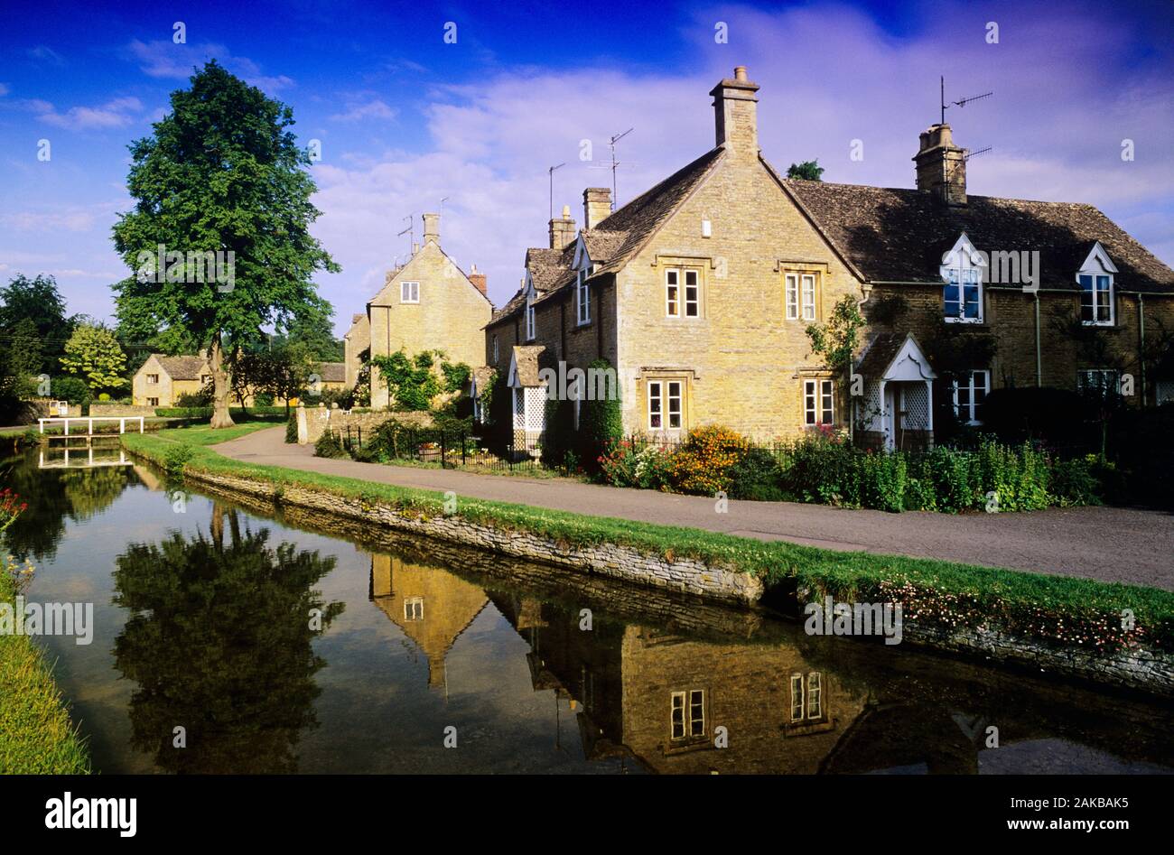 Ansicht des Hauses im Canal, Cotswolds, Gloucestershire, England wider Stockfoto