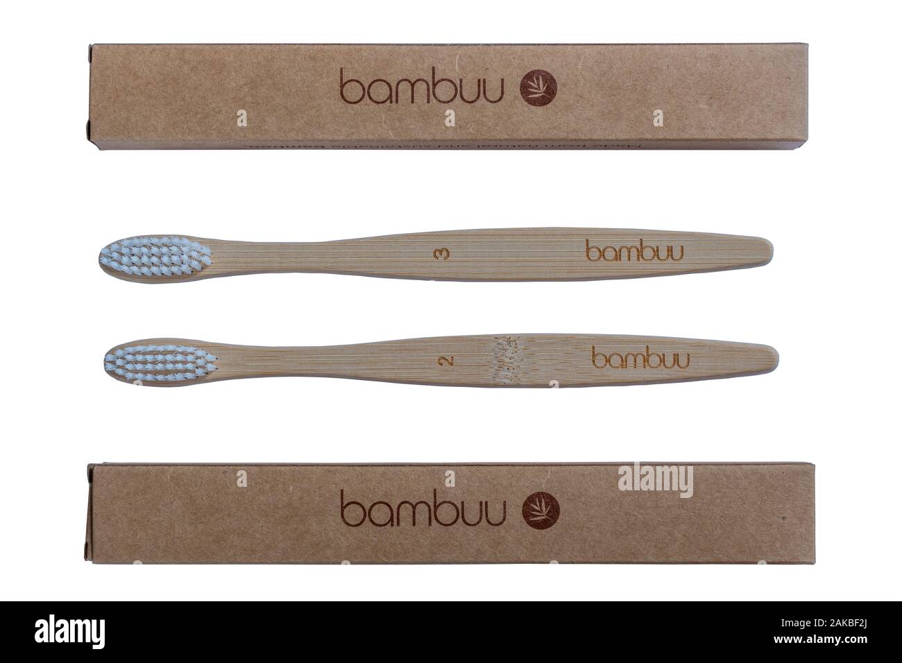 Bambus Zahnbürsten von Bambuu Firma, eine umweltfreundliche, Kunststoff-freies Produkt. Null Abfall Zahnbürste. Stockfoto
