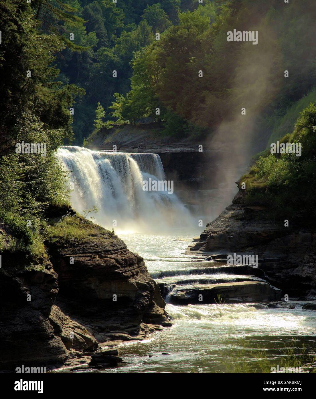 Die Upper Waterfalls im Letchworth State Park im Upstate New York Stockfoto