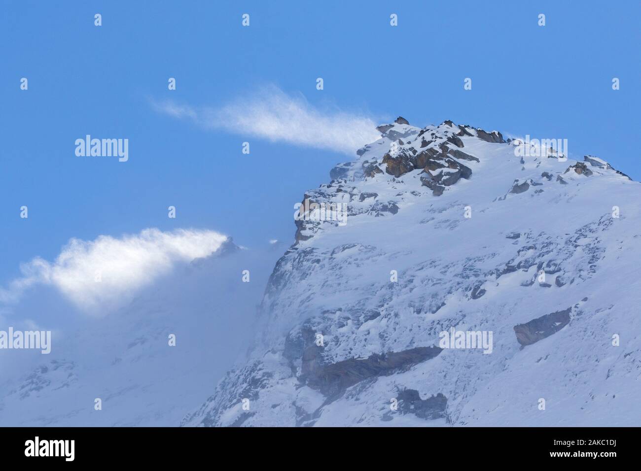 Schneebedeckten Berg/Pinnacle Cima dell'Arolley im Winter im Massiv des Gran Paradiso Graian Alps, Aostatal, Italien Stockfoto