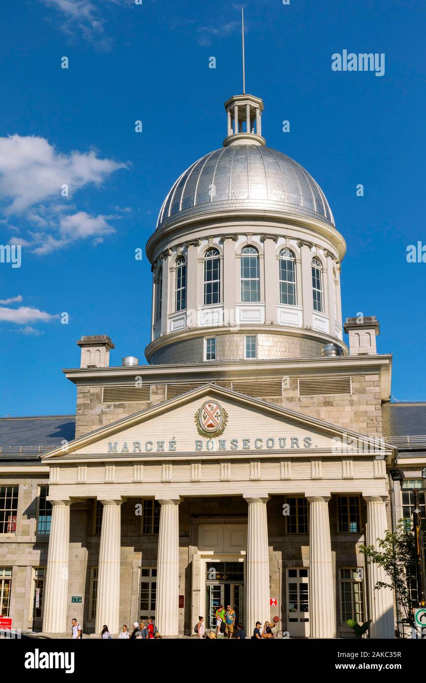Kanada, Quebec, Montreal, Old Montreal, St. Paul Street, Bonsecours Market, einem ehemaligen öffentlichen Markt, und die Kuppel Stockfoto