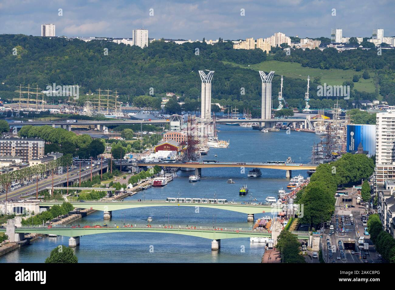 Frankreich, Seine Maritime, Rouen, Armada von Rouen 2019, Panorama der Côte Sainte Catherine Stockfoto