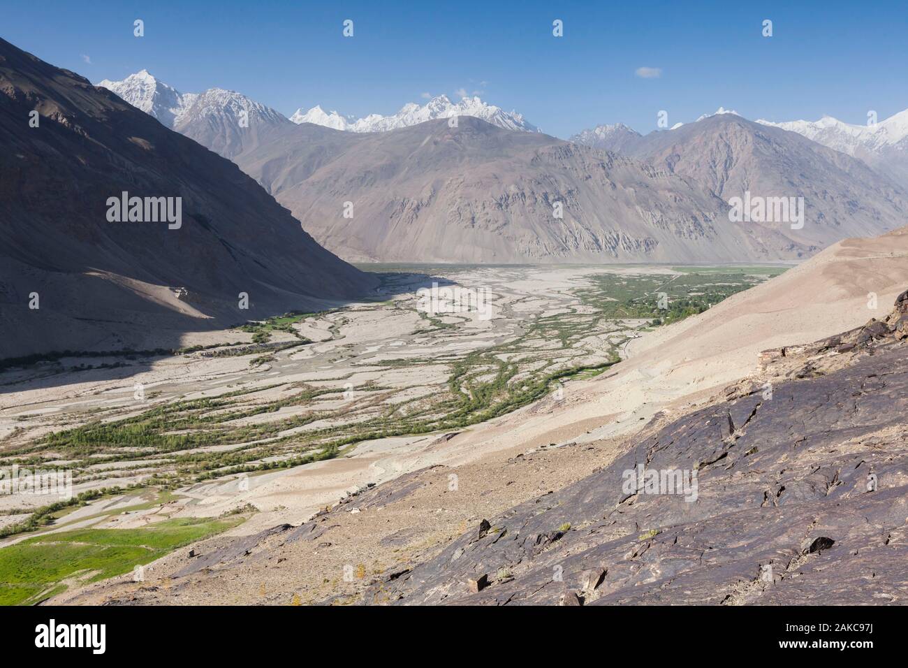 Tadschikistan, Gorno-Badakhshan Autonome Region, Langar Tal, wo die Wakhan Fluss aus Afghanistan die Pamir Fluß trifft die Piandj Fluss zu bilden Stockfoto