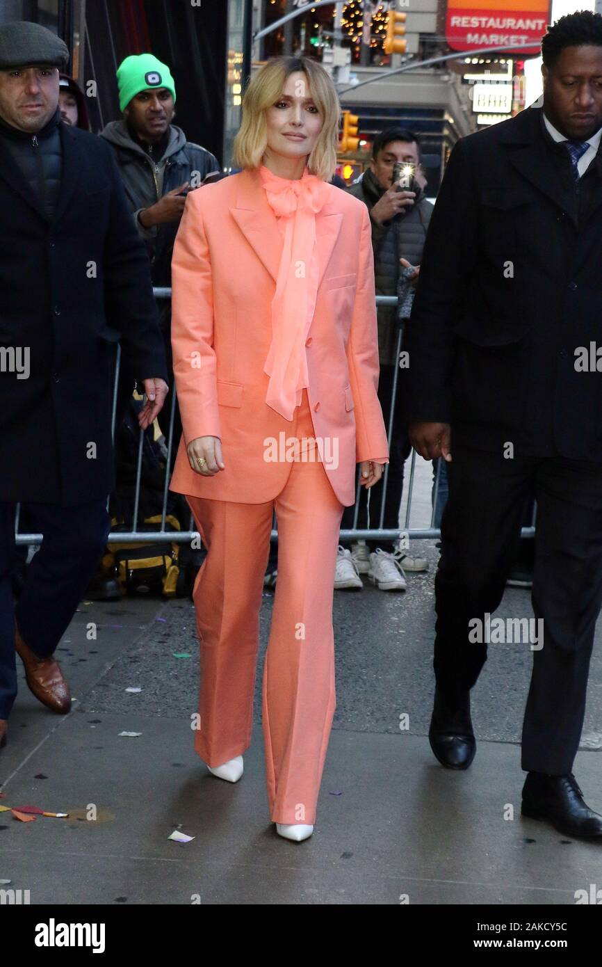 New York, NY, USA. 8 Jan, 2020. Rose Byrne in Strahan, Sara und in New York City die Förderung des Films, Wie ein Chef am 8. Januar 2020. Credit: Rw/Medien Punch/Alamy leben Nachrichten Stockfoto