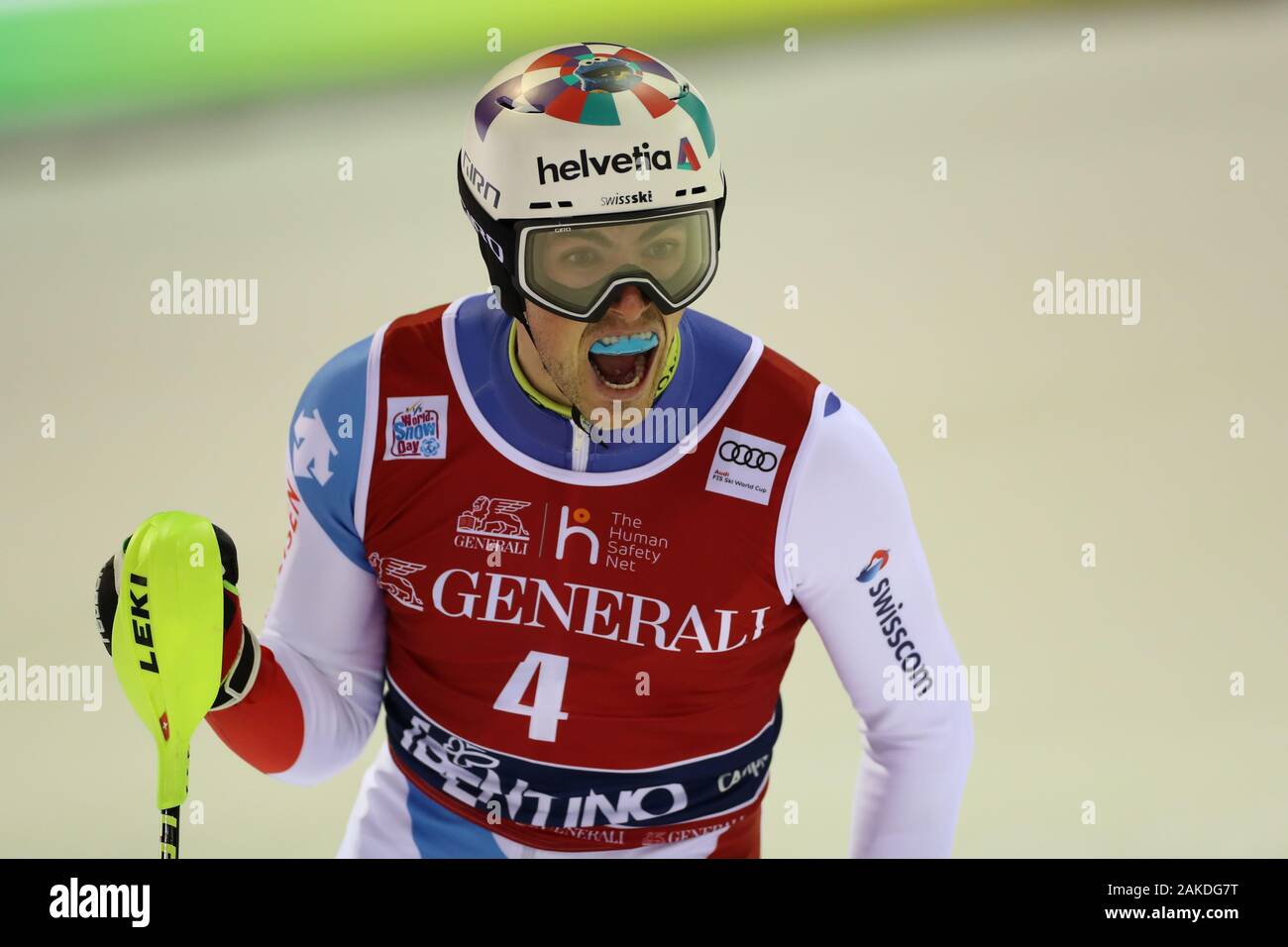 FIS Alpine Ski World Cup Men Night Slalom in Madonna di Campiglio, Italien am 8. Januar 2020, Daniel Yule (SUI). Foto: Pierre Teyssot/Espa-Images Stockfoto