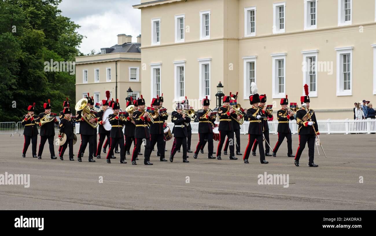 Sandhurst, Berkshire, UK - 16. Juni 2019: Royal Artillery Band marschieren und spielen bei einer Aufführung im berühmten sandhurst Military Academy, Berkshi Stockfoto