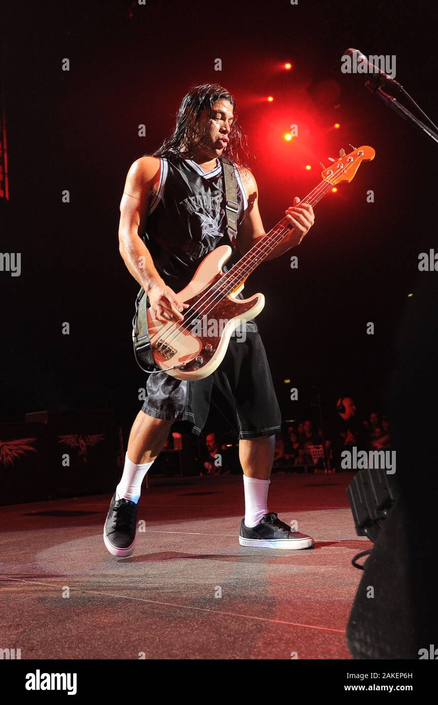 Mailand, Italien, 22. Mai 2009: Metallica World Magnetic Tour '09, live Konzert im Forum von Assago: Robert Trujillo am Bass Stockfoto