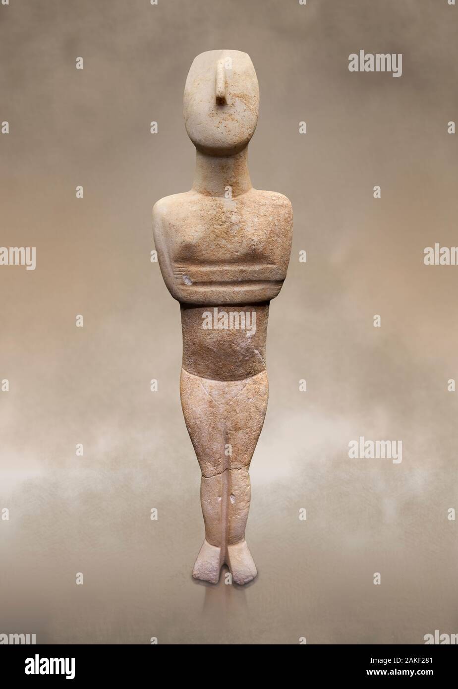 Kykladen kanonische Typ, Spedos Vielfalt weiblichen Figur Statuette. Früh kykladische Zeit II (2800-2300 v. Chr.), der teiner Master'. Museum für Kykladische Kunst Stockfoto