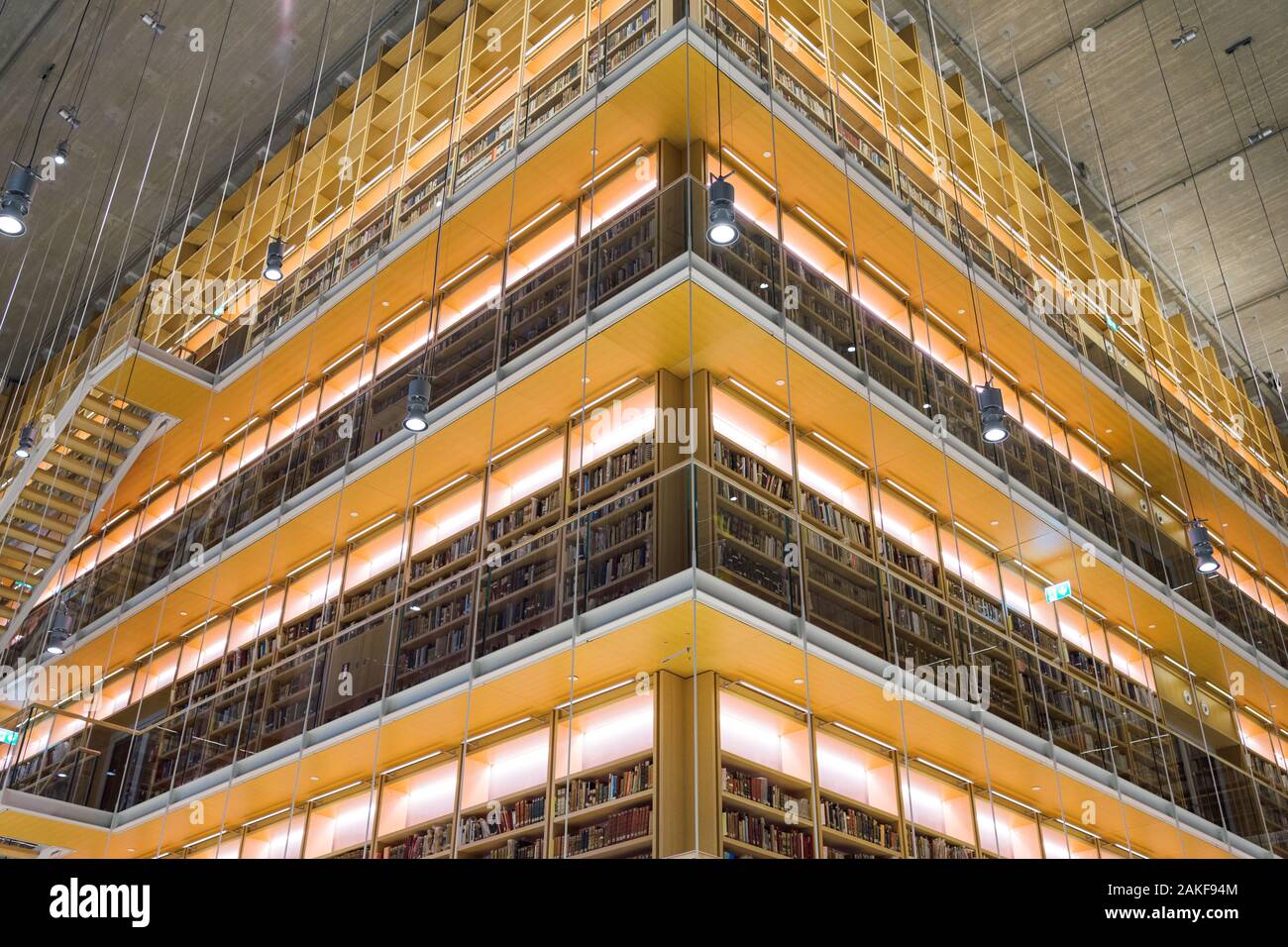 Athen, Griechenland - Dec 22, 2019: Nationale Bibliothek von Griechenland, neu in 2017, an der Snfcc in Athen Stockfoto