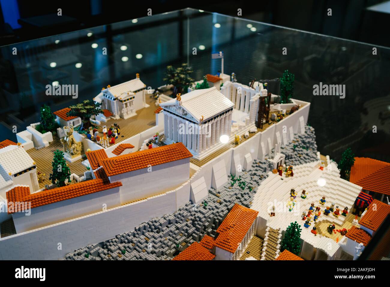 Athen, Griechenland - Dec 22, 2019: Lego Miniatur der Akropolis, Ausstellung im Akropolis-Museum in Athen, Griechenland, Europa Stockfoto