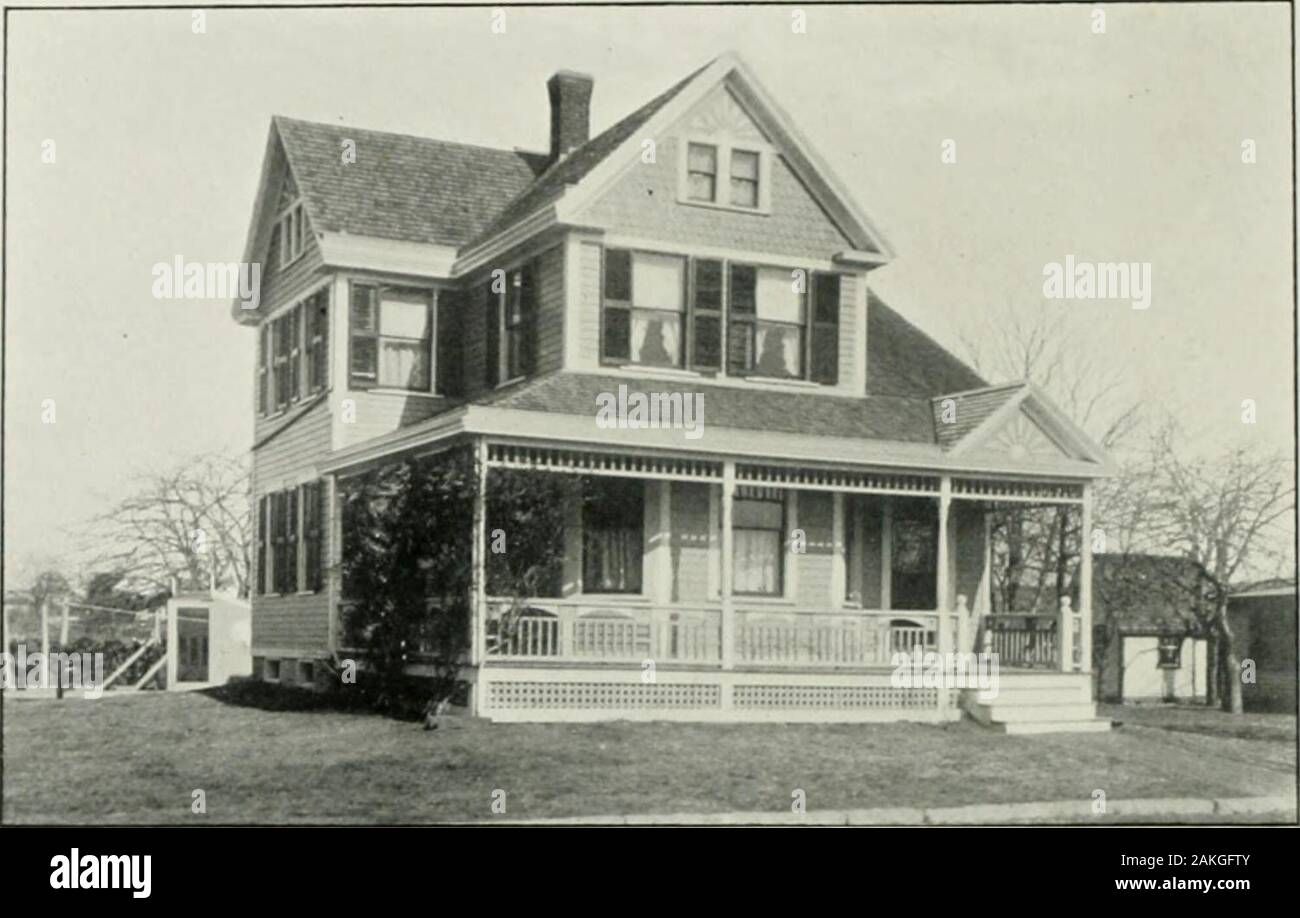 Malerischen New London und Umgebung, Groton, Mystic, Montville, Waterford, der zu Beginn des zwanzigsten Jahrhunderts; bemerkenswerte Features von Interesse. . S. In 189. T hemarried Miss S. Elizabeth Throop, Nichte von Feleg Williams von NewLondon. W. 1&gt;. Moi; (; Ax. Watih. maii; i; axi&gt; • Jkwelek und Werkstatt und Dealerin Uhren, Uhren und Schmuck, finden Sie unter 89 Thames Street. Groton. Er macht eine Spezialität der gründlichen, erstklassige Reparatur. Er ist der lokale agentfor die Rochester. Adler und Monarchbicycles, drei der besten produziert in diesem Land. Thej werden ausschließlich hochwertige, dat Stockfoto