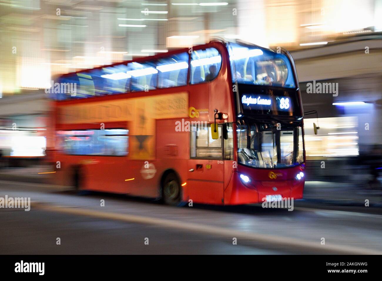 Vereinigtes Königreich, London, Regent Street, roten Doppeldeckerbus Stockfoto
