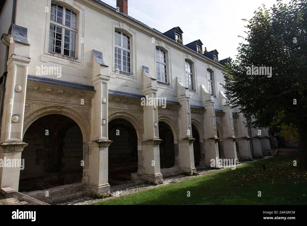 Frankreich, Indre et Loire, Loire Tal als Weltkulturerbe von der UNESCO, Touren, Saint Martin Kreuzgang aufgeführt, das Kloster ursprünglich an die Stiftskirche befestigt ist jetzt getrennte und private, Galerie aus dem sechzehnten Jahrhundert Stockfoto