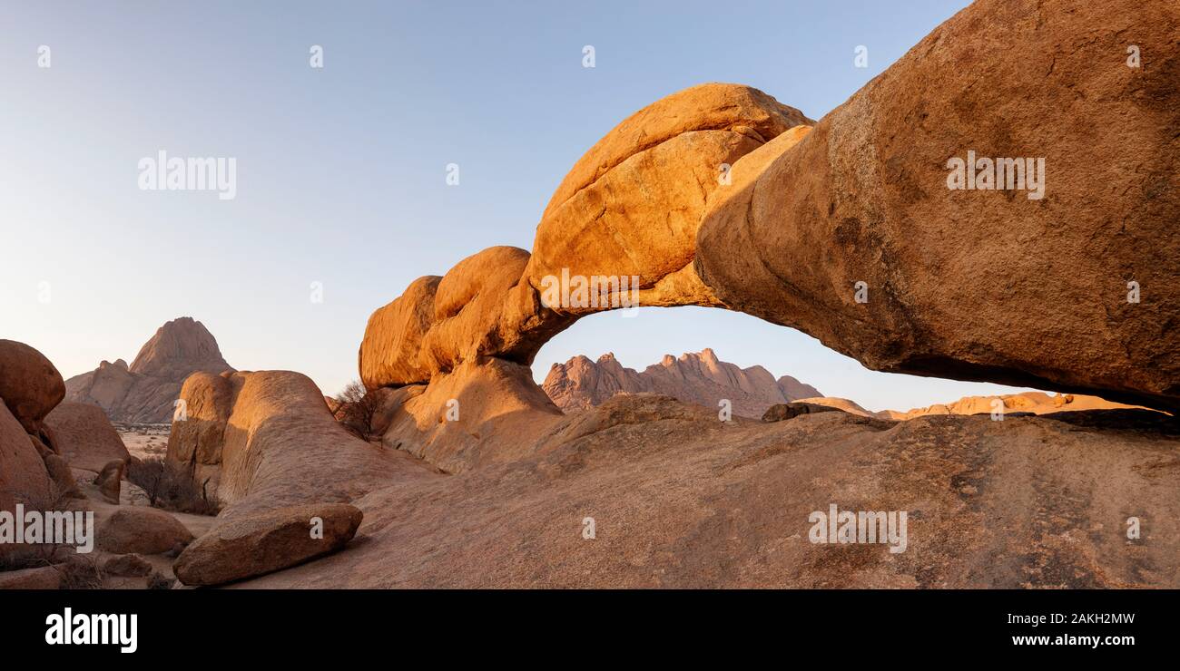 Namibia, Erongo, Spitzkoppe, der Arch Stockfoto