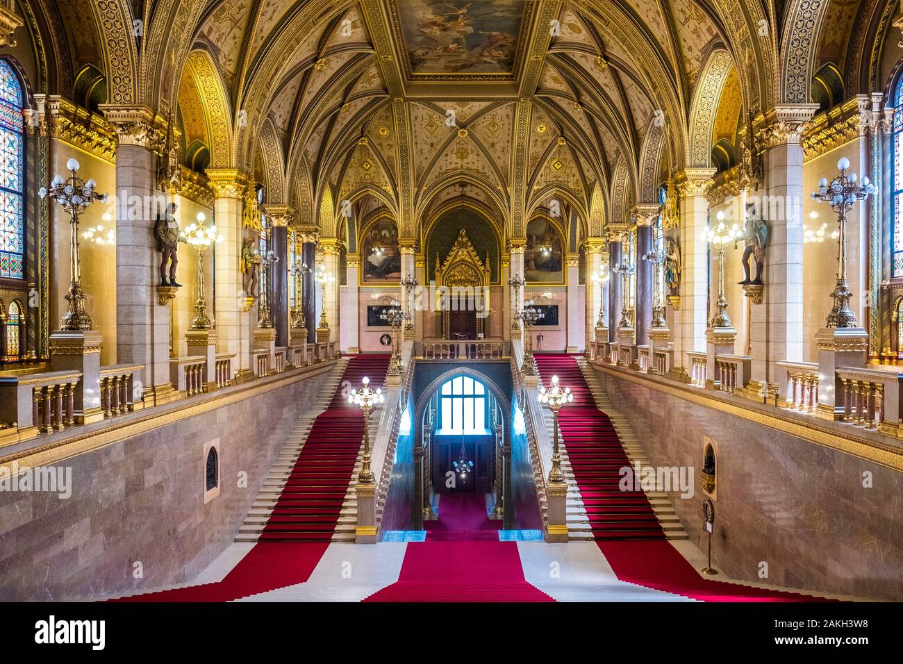 Ungarn, Budapest, Pest Bezirk, Innere des ungarischen Parlaments, als Weltkulturerbe von der UNESCO klassifiziert Stockfoto