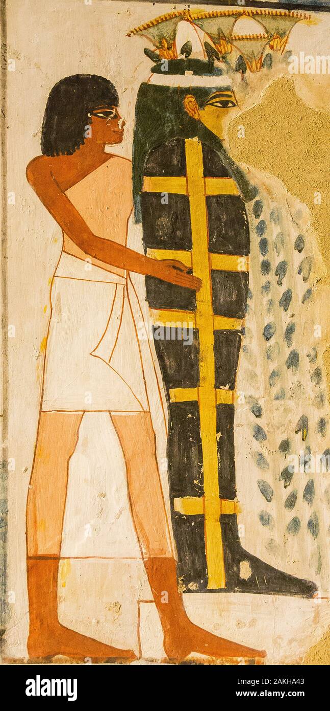UNESCO Welterbe, Theben in Ägypten, das Tal der Adligen, Grab von menna. Anfang der Szene der "Mund": die Steigerung der Mumie öffnen. Stockfoto
