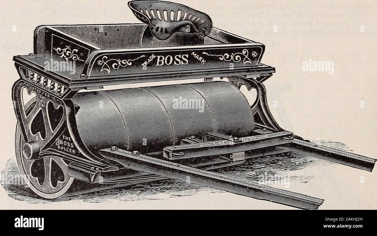 Allgemeine Liste von hochwertigem Saatgut. Xo. 41. - 24 Zoll im Durchmesser, 40 cm lang, in vier Abschnitte, 10-Zoll, 800 lbs Gewicht, $ 7 © Dieser stil Walze ist speziell für den Einsatz auf großen Rasenflächen, wo eine schwere Walze iswanted angepasst; auch für Golf Links. Die äußeren Kanten abgeschrägt, Gesicht Silber - fertig. Holzarbeiten handsomelypainted und gestreift. Die Plattform kann geladen werden mit Steinen Gewicht wie gewünscht zu erhöhen. Xo. 65.- 2 Zoll im Durchmesser, 4 Meter lang, in vier Abschnitte, 12-Zoll, 1.350 kg Gewicht, 95 $ extra großen 2-Pferd Rollen für schwere Arbeit geliefert werden. Preise auf Anfrage. Alleinige Stockfoto