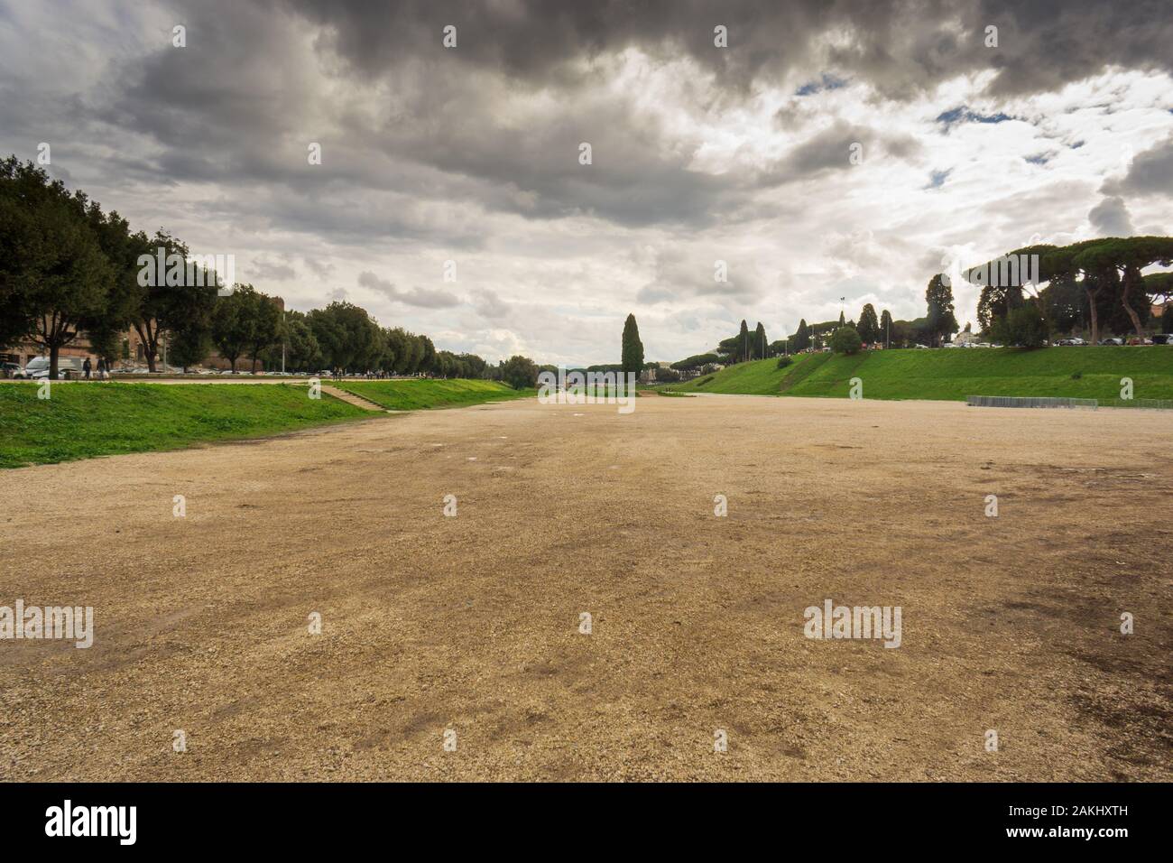 Weiter Blick auf den Circus Maximus in Rom, Italien Stockfoto