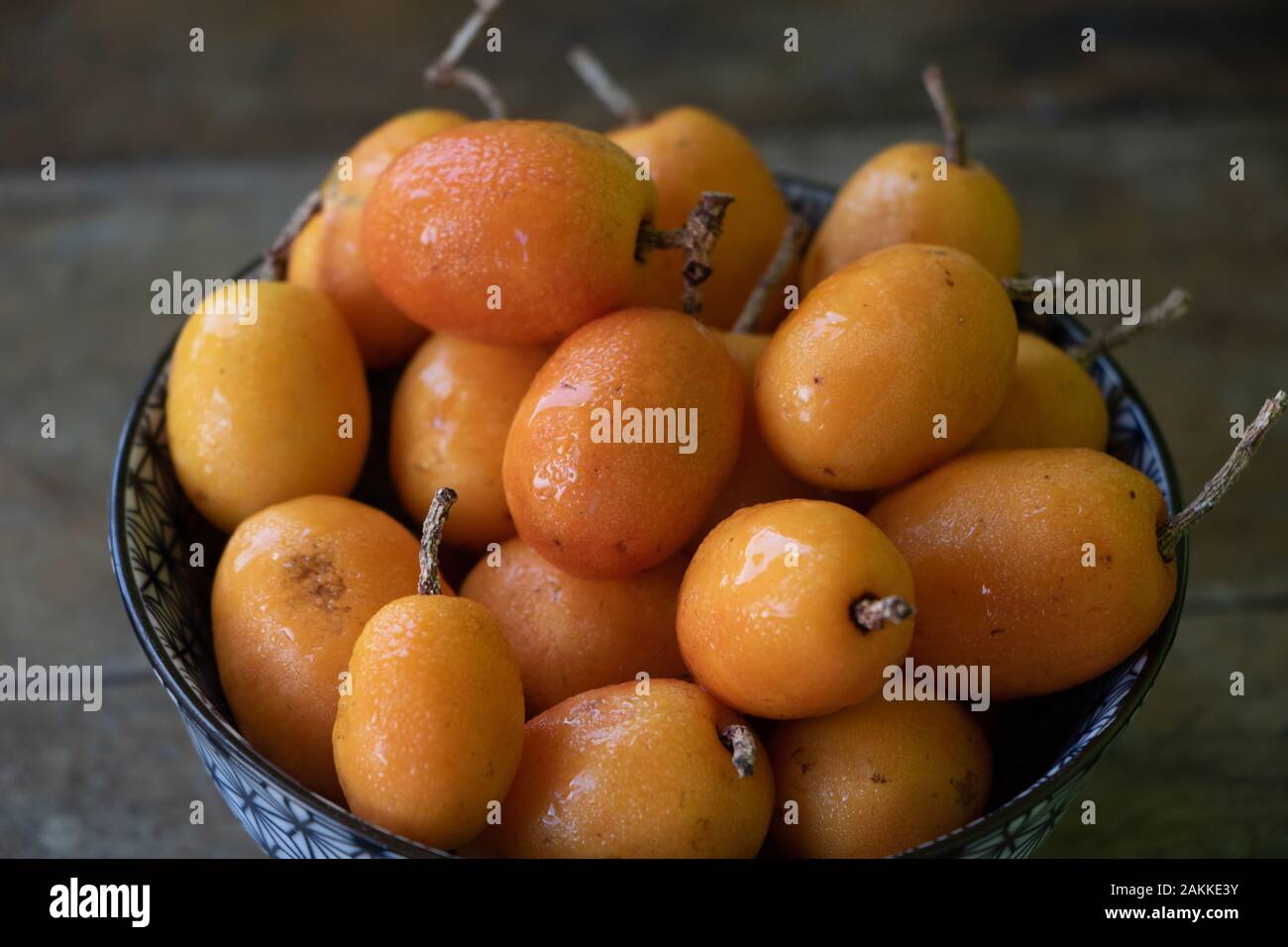 Recife/Pernambuco/Brasilien. Januar 2, 2020. Siriguela ist ein typisches Obst aus Nordosten Brasiliens. Stockfoto