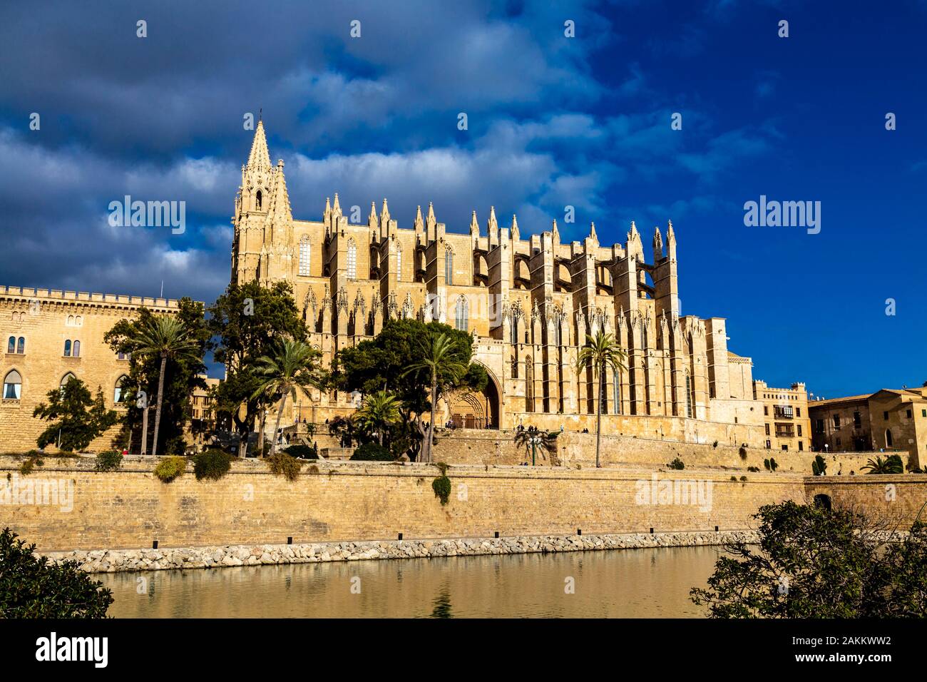 Fassade der Kathedrale von Palma, Palma, Mallorca, Spanien Stockfoto