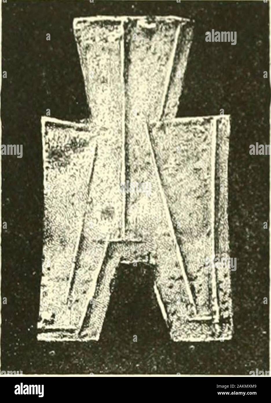 Katalog der chinesischen Münzen aus der siebten centBC. Zu AD 621 einschließlich der Serie in der Britis Museum. X&gt; ich Legende. Aa-ymig war so in 257 v. Chr. genannt, wlien vom Zustand von Wei J^ byTchao Siaug Wang von Tsin^ erobert. Es ist so im Tcliang genannt - teli ^f * Fu, (lat. 36° 07, lang. 114°30), in Honan. Die heutige Währung war ausgestellt auf eine dreifache Skalierung, thelargest (Größe 1 98) wird von der oben genannten Art vertreten. V? - Yamj. Au - 30. Stockfoto