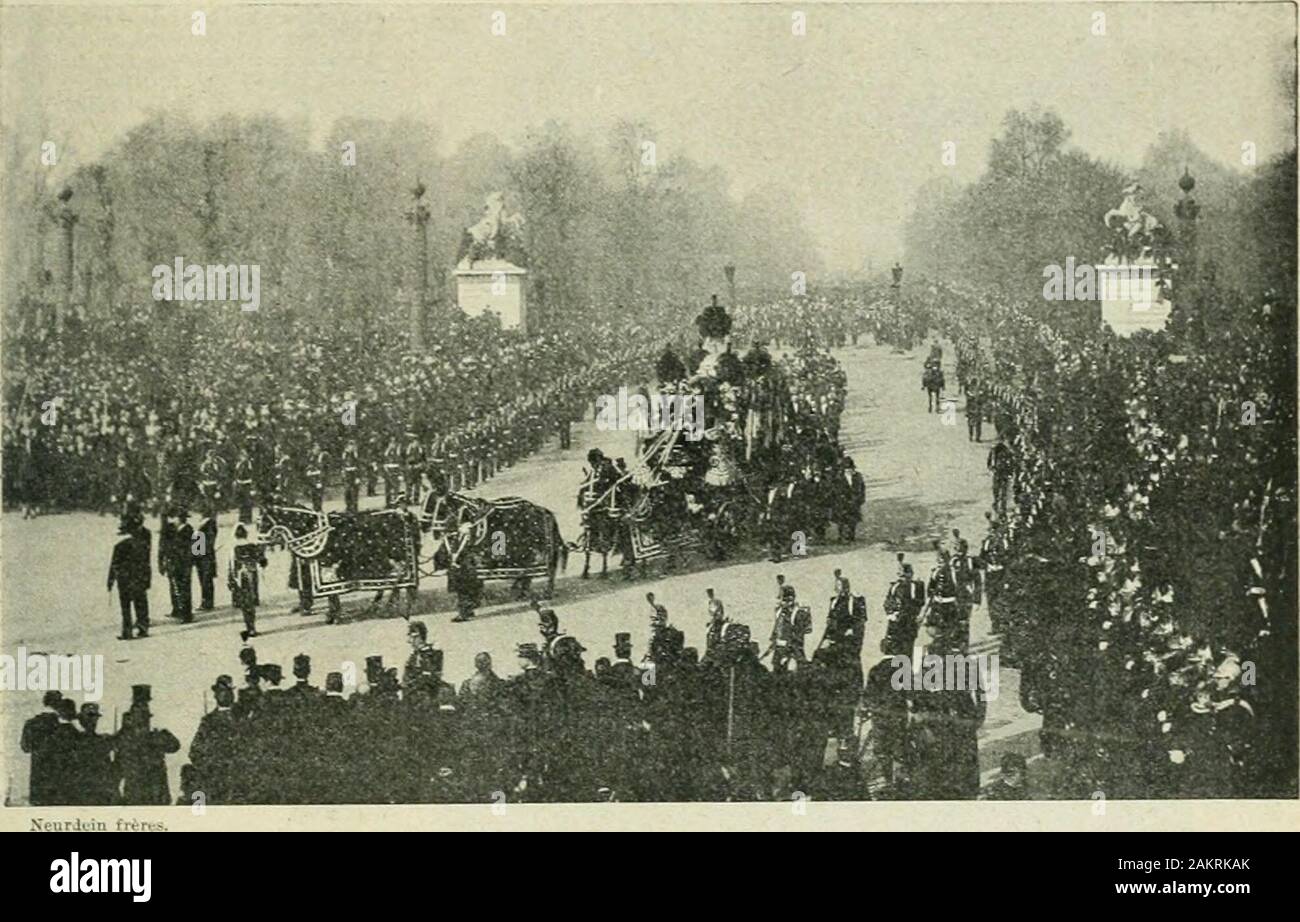 Le Monde moderne. En GrÃ te, rÃ©Union de lassemblÃ © e chargÃ©e de Wähler la nouvelle Verfassung. Â Après-ski 8 mois de pourparlei^, la Kommission Anglo - AmÃ©ricaine des affjiires canadiennes sest sLp, irÃ©e s; iits avoir Pu trouver unterruin dentente. 21. Â Par Dekor crets, Les ministres sind maintenus dansleurs fonctiotis. Â M, Loubet prÃ© Seite, gießen Sie Ã ¯. Première fois, le conseil des Ministres. Â Li^ seiiÃ © rul Davunt. grandchancelier, remet À M. Loubet le Collier de lordre de laLÃ © gion dhonneur en prÃ©sence des Ministres. Â Appel ducuii-. il itiuiiiiiiul A] eine Population p; irisienne, linvitant Ã sabste Stockfoto