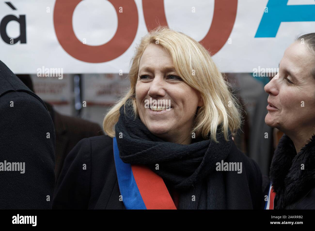 Paris, Frankreich. Januar 2020. Danielle Simonnet nimmt an der Demonstration gegen das Rentenreform-Projekt vom 9. Januar 2020 in Paris, Frankreich, Anteil. Stockfoto