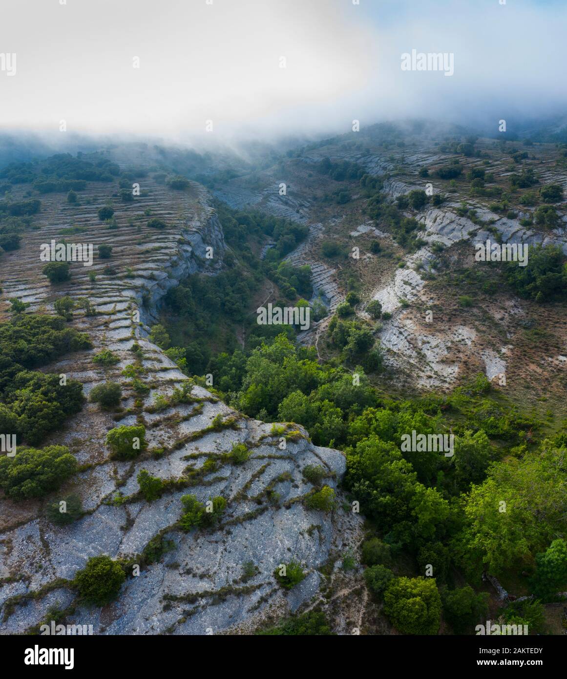 Luftbild, geologische Landschaft, Lastras de las Heras, Valle de Losa, Junta de Traslaloma, Las Merindades, Burgos, Castilla y Leon, Spanien, Europa Stockfoto