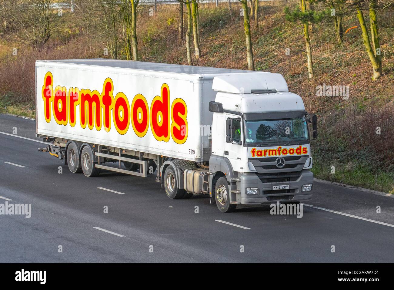 Farmfoods artikuliert SpeditionsLkw, Lkw, Transport, Lastwagen, Cargo