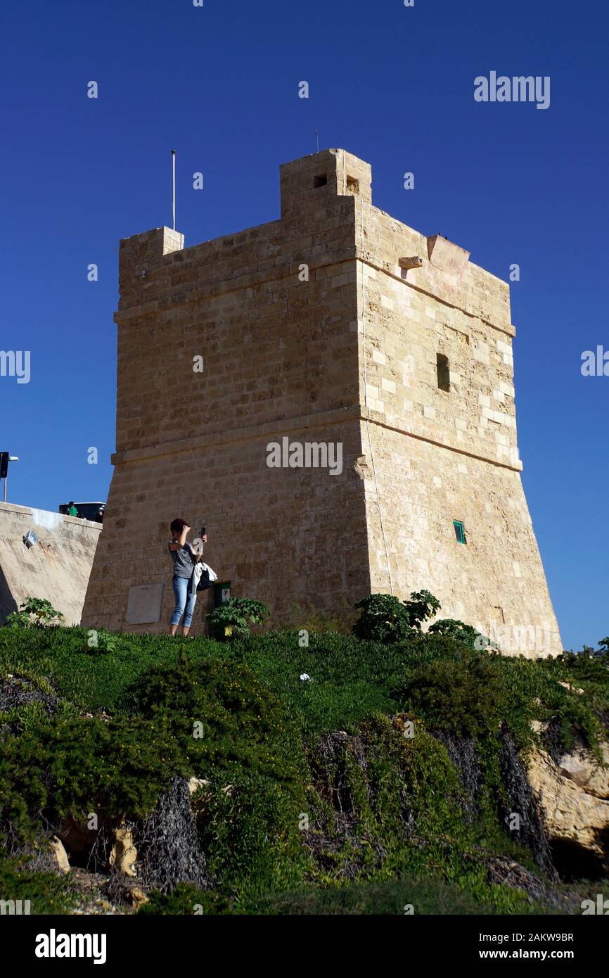 Sciuta oder Sciutu Turm, maltesisch Wied iz-Zurrieq, historischer Wachturm nahe der Blauen Grotte, Qrendi, Zurrieq, Malta Stockfoto