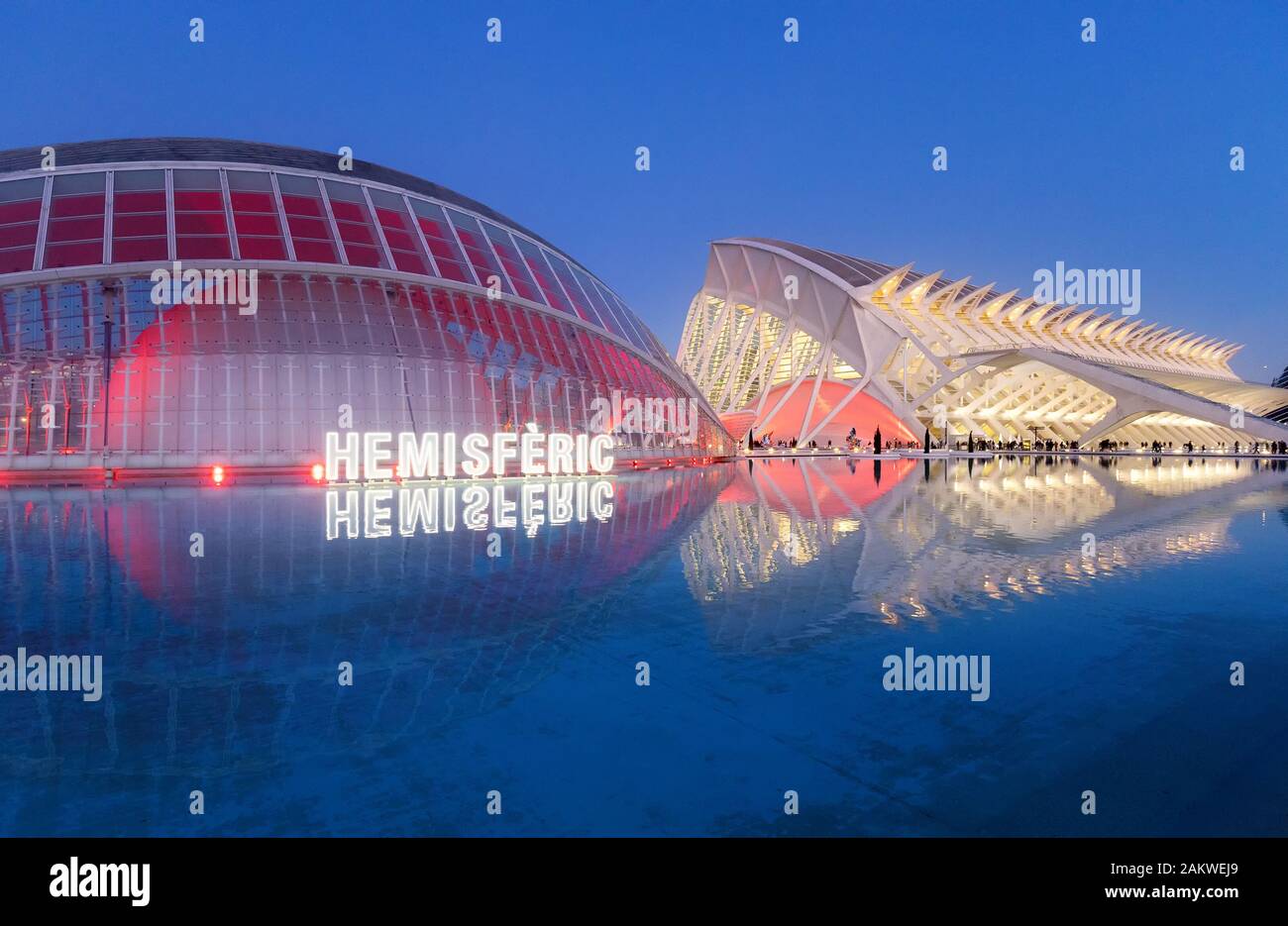 Valencia, Spanien: Das Hemisfèric- und Wissenschaftsmuseum in der Stadt der Künste und Wissenschaften Stockfoto