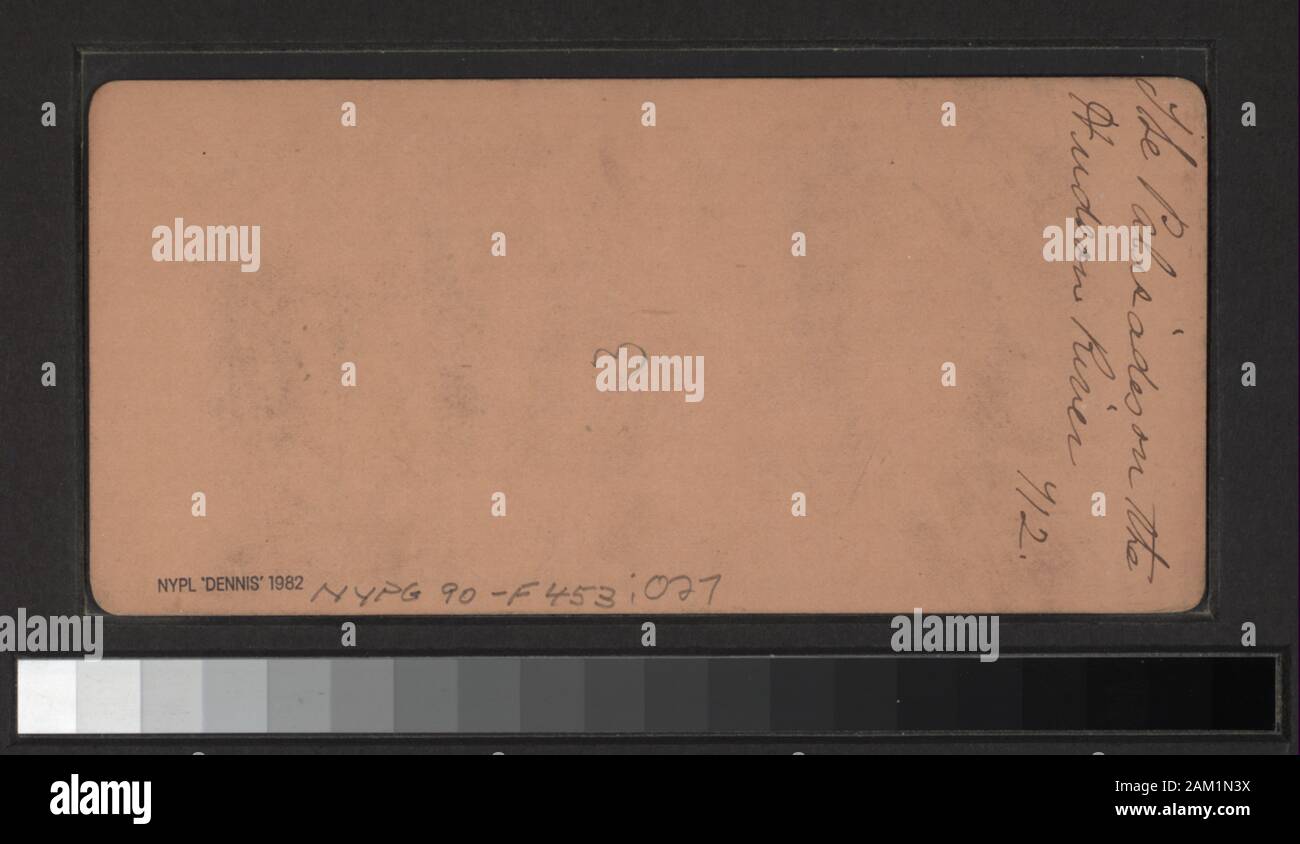 Die Palisades am Hudson River mit Blick von E.&HT Anthony, G.G. Rockwood, H.S. Wyer und andere Fotografen und Verlage. Outdoor Porträts. Robert Dennis Sammlung von stereoskopische Ansichten. Blick auf die Palisaden in dem westlichen Ufer des Hudson River in New York und New Jersey, mit Blick auf die Felsen, Fluss und Verkehr, Touristen, eine Fernsicht von Yonkers aus der Palisaden und Picknicken am Ft. Lee.; Die Palisaden auf den Hudson River. Stockfoto