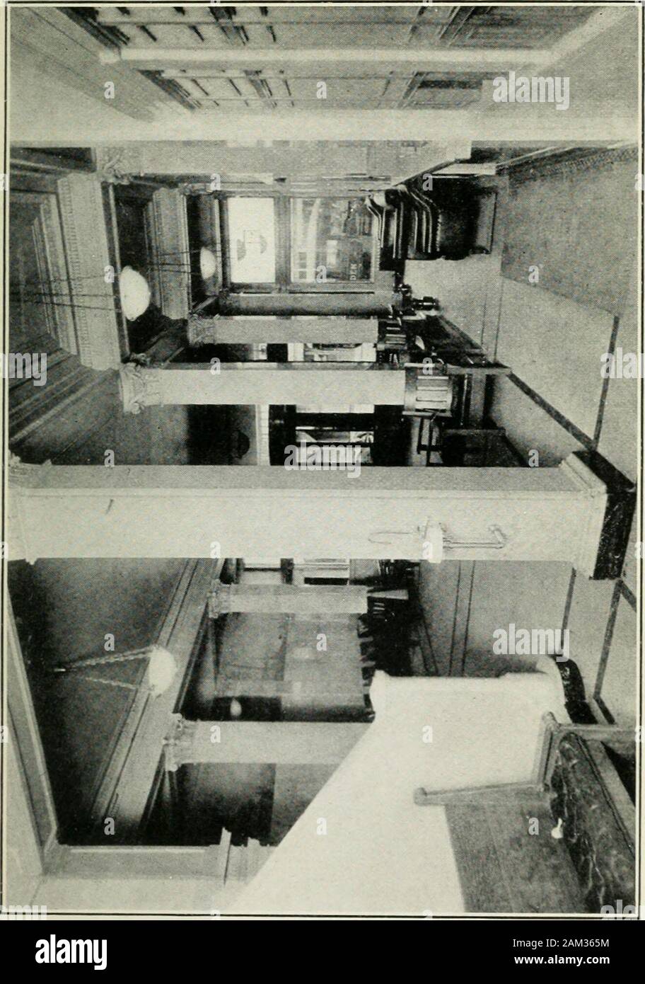 Reno: ein Buch mit Kurzgeschichten und Informationen. Beschreibung: Die beautifulsummer Tage sind mild und Regenlosen. Überwachungsrechnergleich Gipfel der westlichen Bereich sind: MountKing, Mount Gardner und Berg Brauerei, die des östlichen Bereich: Mount Kearsage, Mount Tyndall, Williamson andMount Mount Whitney. Mount Whitney ist thehighest Peak in den Vereinigten Staaten außerhalb ofAlaska, steigende 1 4,898 Fuß über Meeresspiegel. Die anderen wichtigsten Gipfel der Sierra Nevadasexceed 13.000 Fuß Höhe. Die peaksnearest Reno sind: Mount Rose und PeavinMountain, die beide fromany Teil der Stadt von Reno gesehen werden kann. In dieser Einstellung Stockfoto