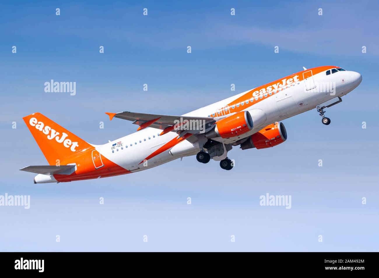 Zürich, Schweiz - 31. März 2019: EasyJet Airbus A320 Flugzeug am Flughafen Zürich (ZRH) in der Schweiz. Airbus ist ein Flugzeughersteller aus Tou Stockfoto