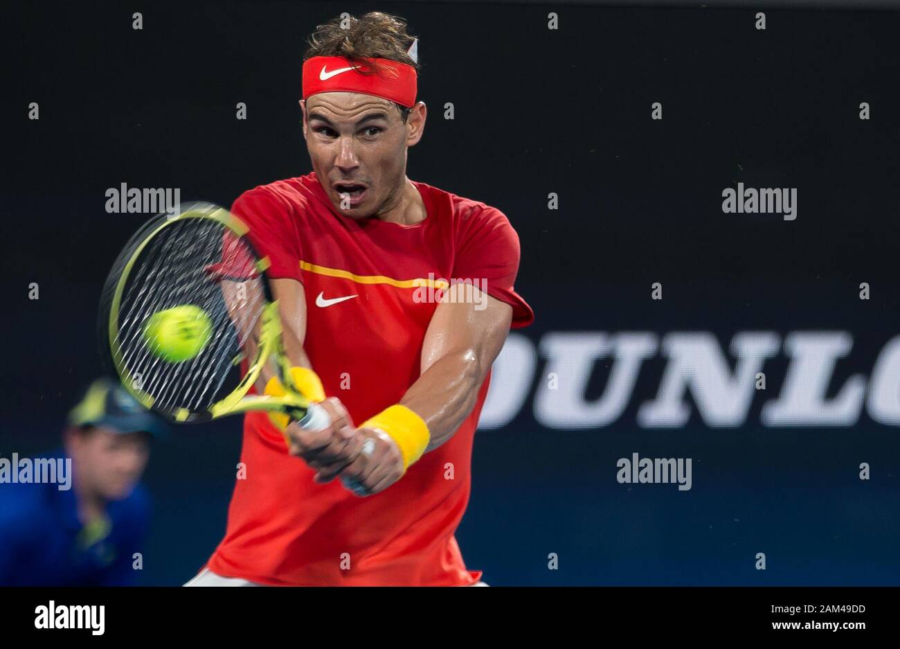 Sydney, Australien. 11 Jan, 2020. Rafael Nadal von Spanien konkurriert gegen Alex De Minaur von Australien beim ATP-Cup Halbfinale zwischen Spanien und Australien in Sydney, Australien, Jan. 11, 2020. Credit: Zhu Hongye/Xinhua/Alamy leben Nachrichten Stockfoto
