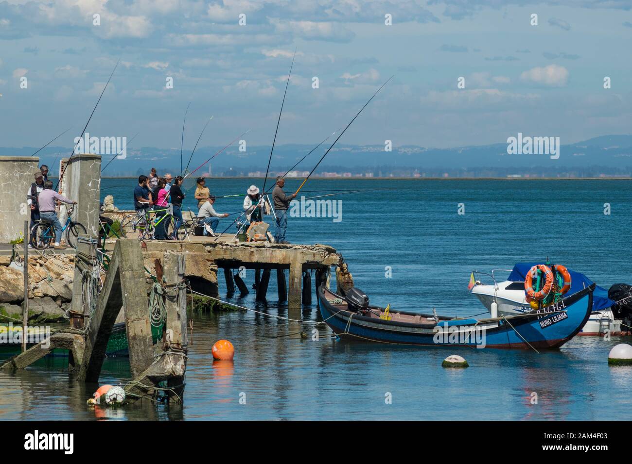 Menschen Seefischerei in Sao Jacinto Portugal Stockfoto