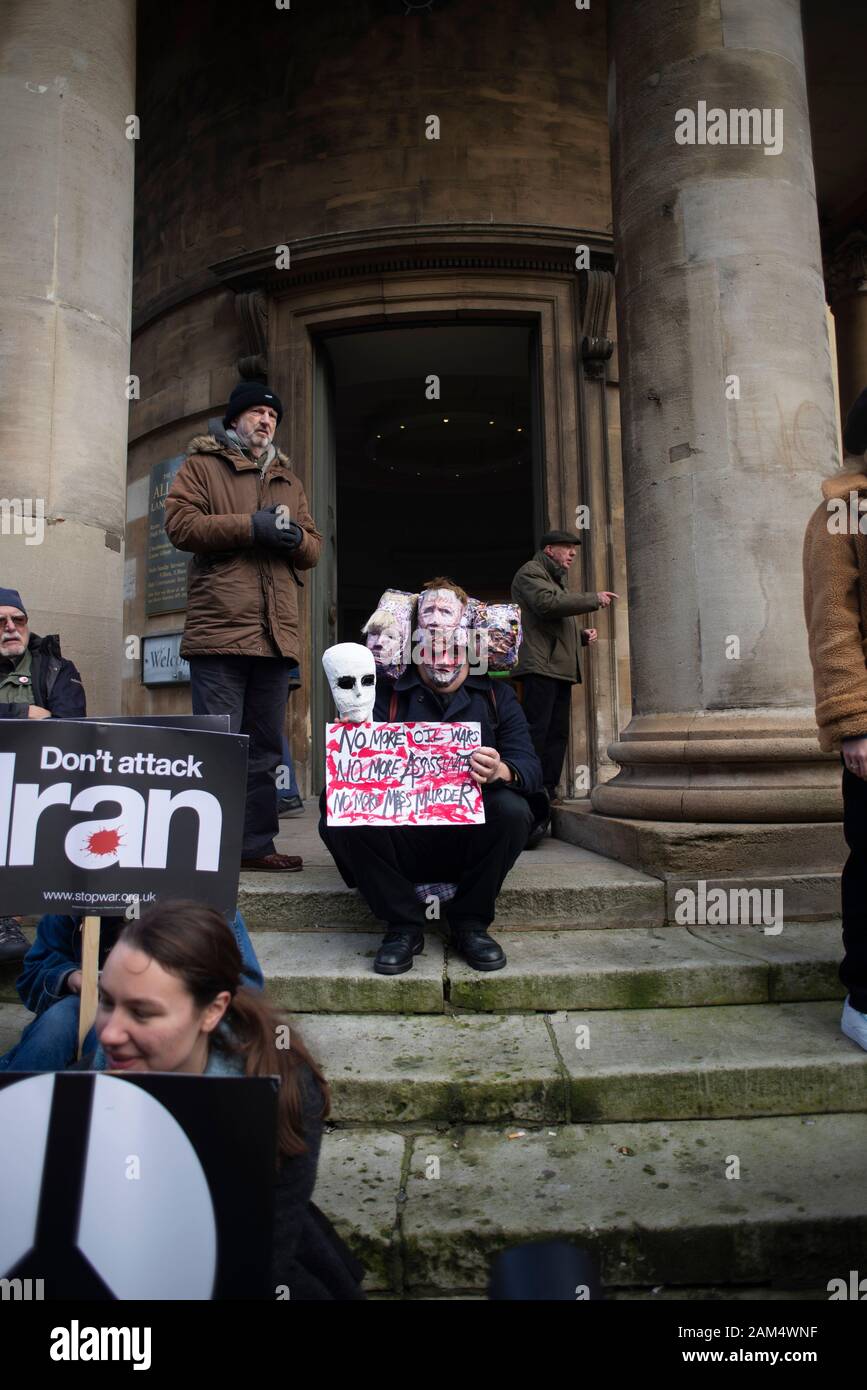 Portland Place, London, Untied Kingdom. Am 11. Januar 2020 Versammeln Sich Demonstranten und Kampagnen, um eine sofortige Deeskalation im Mittleren E zu fordern Stockfoto