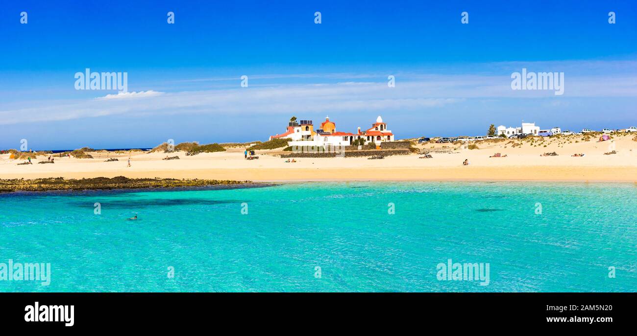 Schöner Strand von La Chonca, El Cotillo, Insel Fuerteventura, Spanien Stockfoto